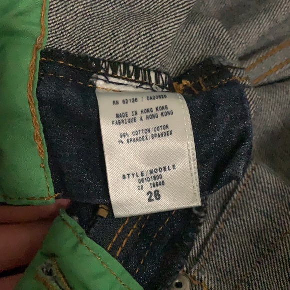 Guess Capri Pants - Picture 3 of 4